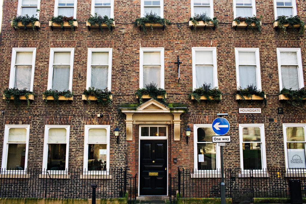 Houndgate Townhouse Hotel Darlington  Exterior foto